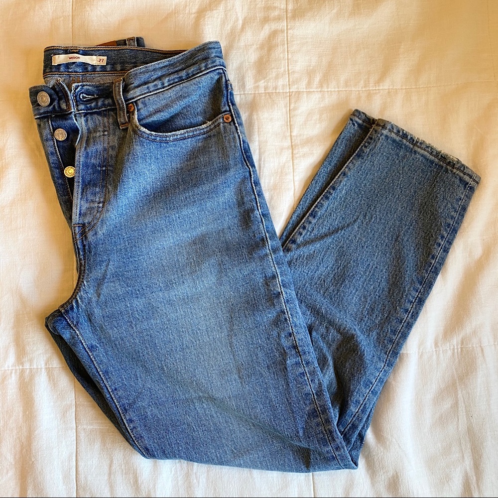 Levi’s Wedgie Fit Jeans